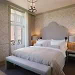 Henriks Hotel 4*